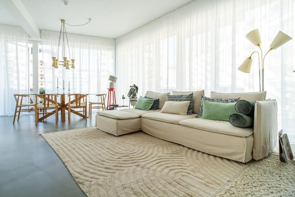 Scandinavian Premium Atelier - Spacious Comfort København
